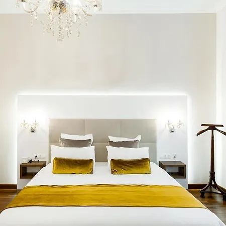 Deco Quarter *