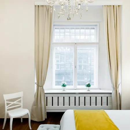 Apartment Deco Quarter